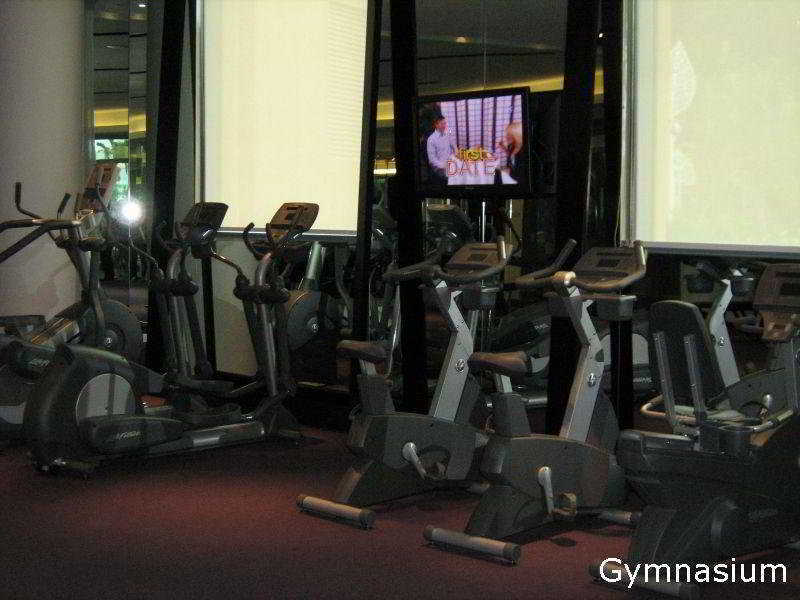 Resorts World Sentosa - Hotel Singapore Eksteriør billede The gym