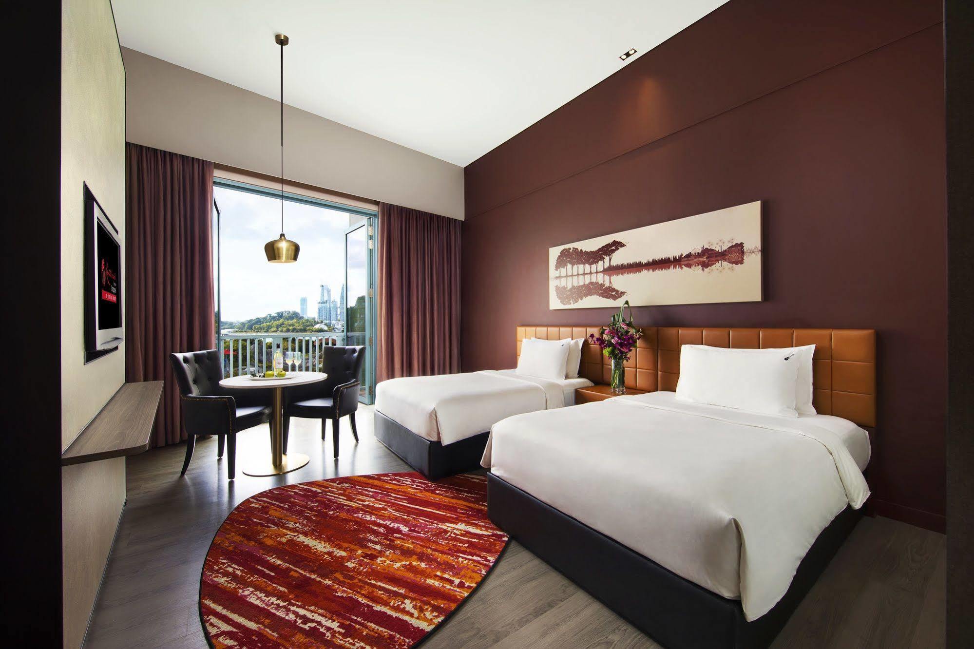 Resorts World Sentosa - Hotel Singapore Eksteriør billede Deluxe Room